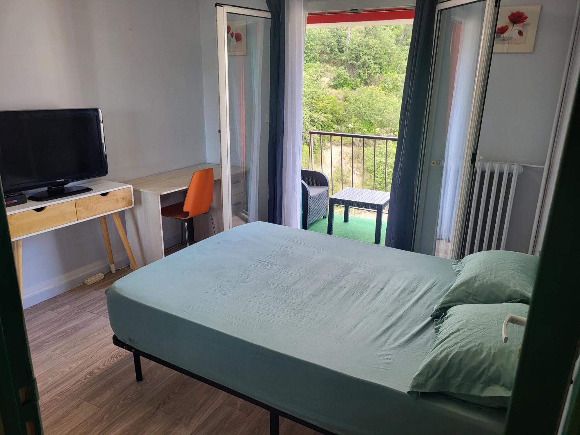 Private Room-2 In Hannana Apartment- 2 Min Walk To Tram 12 Min To Nice Train Station 15 Min To Massena Place Εξωτερικό φωτογραφία
