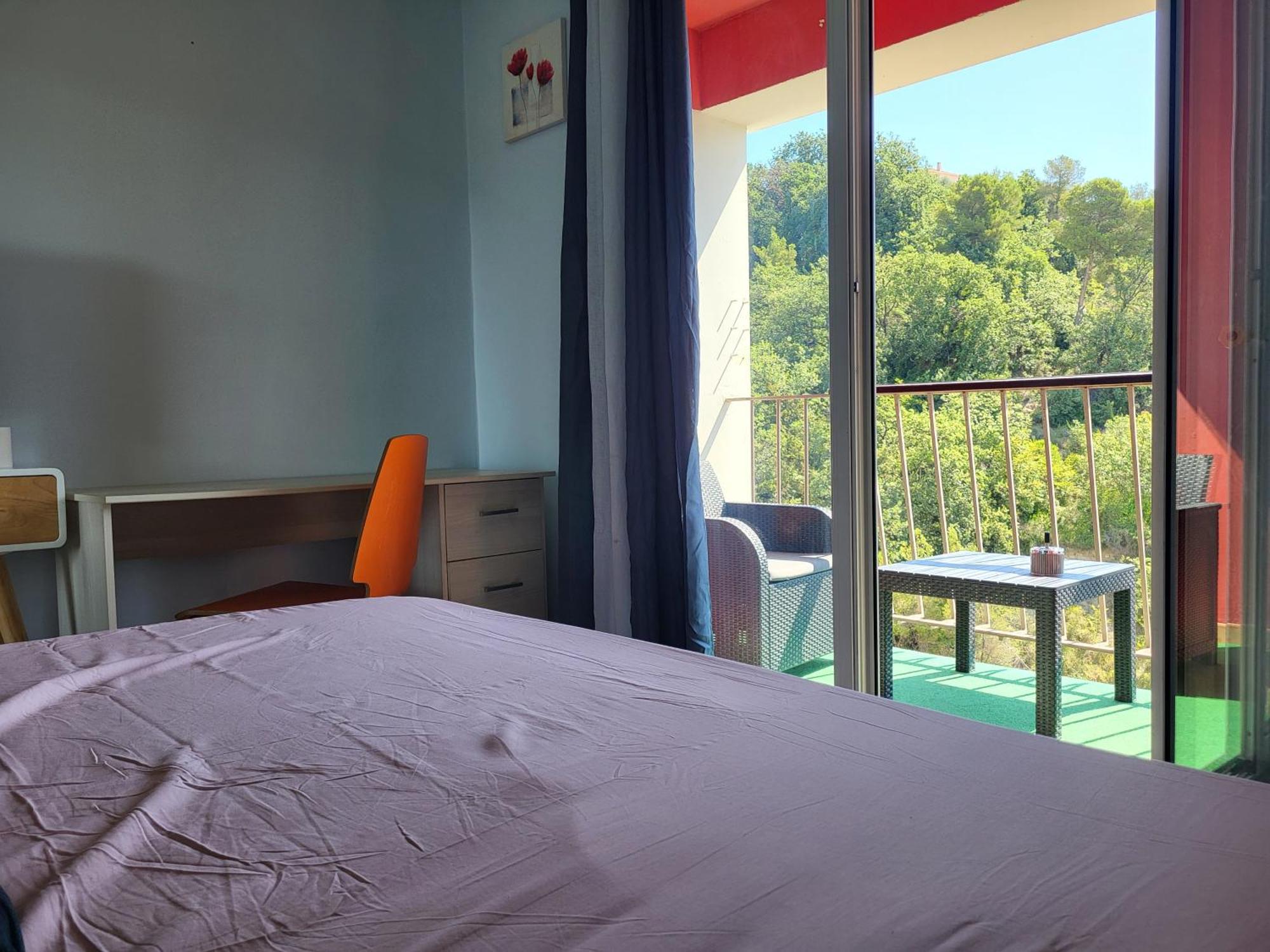 Private Room-2 In Hannana Apartment- 2 Min Walk To Tram 12 Min To Nice Train Station 15 Min To Massena Place Εξωτερικό φωτογραφία